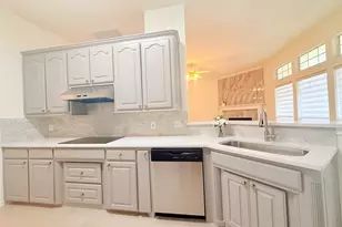 2201 Greendale Ct, Bedford, TX 76022 - Photo 17