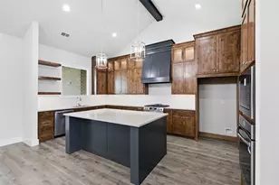 709 Allison Dr, Van Alstyne, TX 75495 - Photo 11