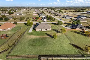 282 Heather Ln, Decatur, TX 76234 - Photo 31