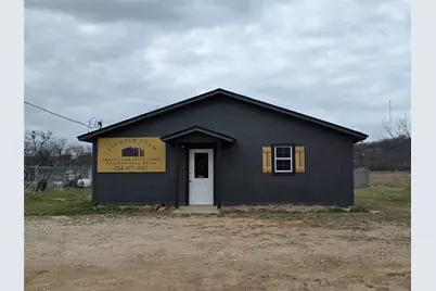 105 N Dairy Street, Breckenridge, TX 76424 - Photo 1