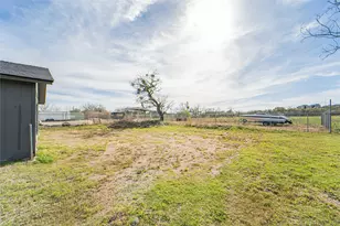 105 N Dairy St, Breckenridge, TX 76424 - Photo 19