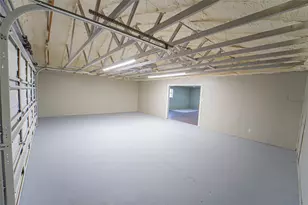 105 N Dairy St, Breckenridge, TX 76424 - Photo 5