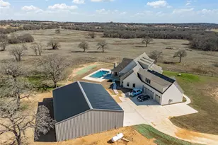 623 Lake Valley Rd, Sunset, TX 76270 - Photo 1
