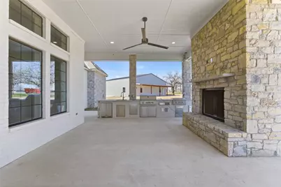 623 Lake Valley Road, Sunset, TX 76270 - Photo 31