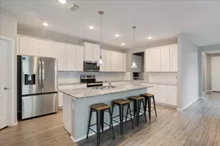 10021 Adams Ln, Providence Village, TX 76227 - Photo 5