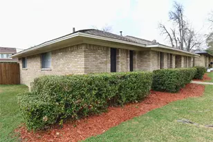7137 Hunnicut Rd, Dallas, TX 75227 - Photo 3