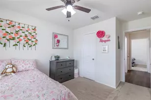 452 Falling Star Dr, Fort Worth, TX 76052 - Photo 15