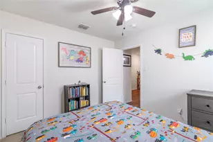 452 Falling Star Dr, Fort Worth, TX 76052 - Photo 17