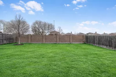 452 Falling Star Drive, Fort Worth, TX 76052 - Photo 19