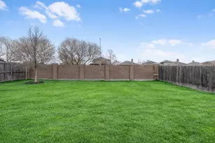 452 Falling Star Dr, Fort Worth, TX 76052 - Photo 19