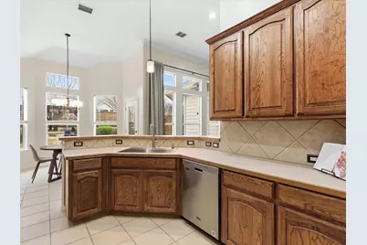 1600 Meadows Avenue, Lantana, TX 76226 - Photo 11