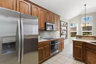 1600 Meadows Ave, Lantana, TX 76226 - Photo 5