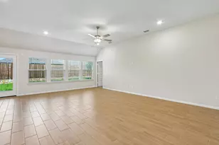7404 Santolina Dr, Denton, TX 76226 - Photo 9