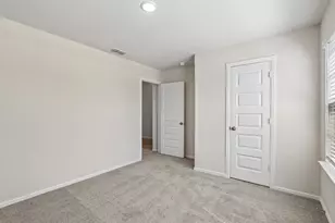 7404 Santolina Dr, Denton, TX 76226 - Photo 21