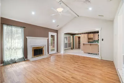 3650 Brownwood Drive, Paris, TX 75462 - Photo 7