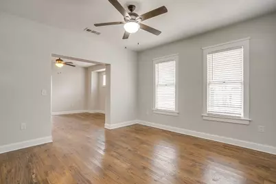 1115 Hawthorne Avenue, Fort Worth, TX 76110 - Photo 3