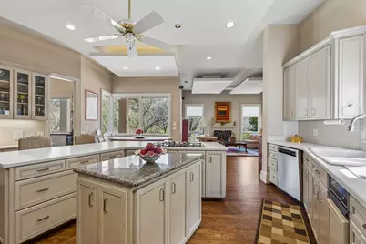 14900 Winnwood Road, Addison, TX 75254 - Photo 13