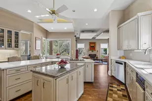 14900 Winnwood Rd, Addison, TX 75254 - Photo 13