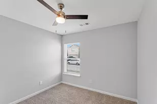 523 Bennie Leonard St, Venus, TX 76084 - Photo 13