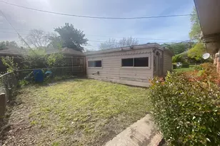 6554 Ascot Ln, Dallas, TX 75214 - Photo 19