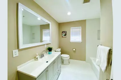 6554 Ascot Lane, Dallas, TX 75214 - Photo 13