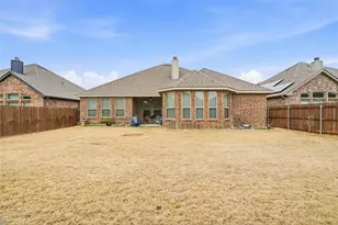 136 Colonial Dr, Joshua, TX 76058 - Photo 35