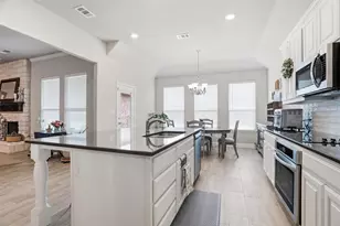 136 Colonial Dr, Joshua, TX 76058 - Photo 15