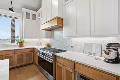 520 Fox Hill Court, Waxahachie, TX 75167 - Photo 7