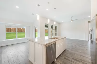 200 Rosewood Drive, Glenn Heights, TX 75154 - Photo 25