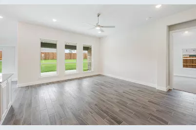 200 Rosewood Drive, Glenn Heights, TX 75154 - Photo 17