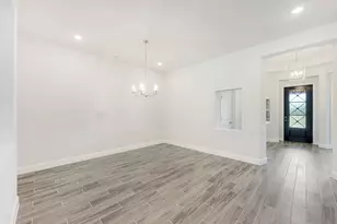 200 Rosewood Dr, Glenn Heights, TX 75154 - Photo 9
