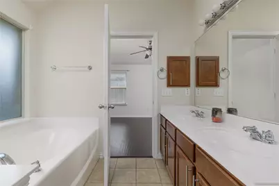 2300 Castle Creek Drive, Little Elm, TX 75068 - Photo 15