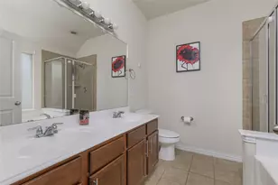 2300 Castle Creek Dr, Little Elm, TX 75068 - Photo 15