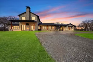 860 County Rd 208, Gainesville, TX 76240 - Photo 1