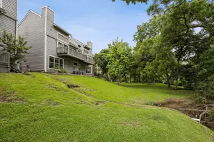 9222 Church Rd, Dallas, TX 75231 - Photo 27