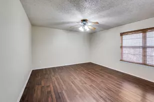 6917 Bennington Dr, Watauga, TX 76148 - Photo 7