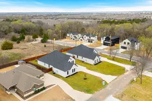 598 E Woodell Dr, Glenn Heights, TX 75154 - Photo 35