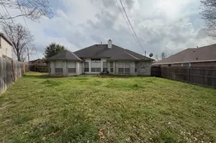 317 Oak Meadow Ln, Cedar Hill, TX 75104 - Photo 11