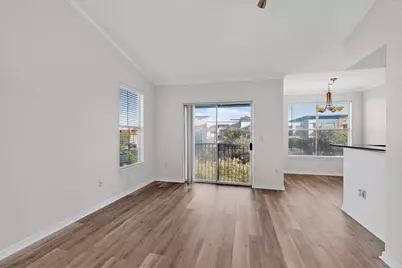 330 Las Colinas Boulevard E #418, Irving, TX 75039 - Photo 5