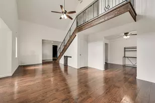 2225 Park Hill Dr, Arlington, TX 76012 - Photo 9