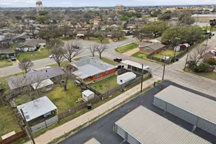 2634 Robertson Dr, Abilene, TX 79606 - Photo 35