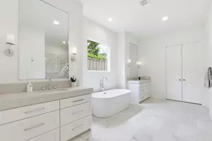 9562 Lakemont Dr, Dallas, TX 75220 - Photo 19