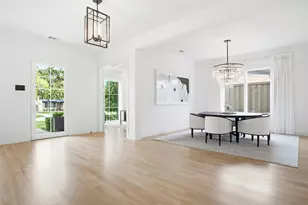 9562 Lakemont Dr, Dallas, TX 75220 - Photo 7