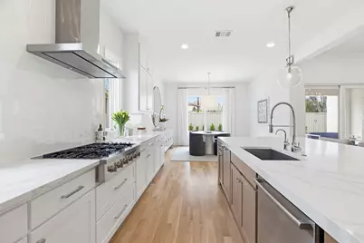 9562 Lakemont Drive, Dallas, TX 75220 - Photo 11