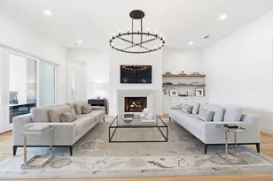 9562 Lakemont Dr, Dallas, TX 75220 - Photo 15