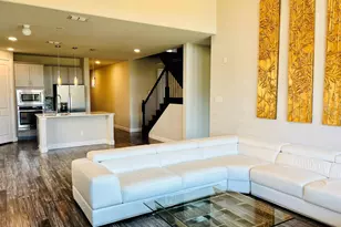 3615 Hathaway Ct, Irving, TX 75062 - Photo 5