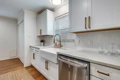 7022 Bucknell Drive, Dallas, TX 75214 - Photo 13