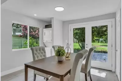 110 N Hillside Street, Red Oak, TX 75154 - Photo 7