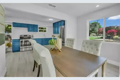 110 N Hillside Street, Red Oak, TX 75154 - Photo 1