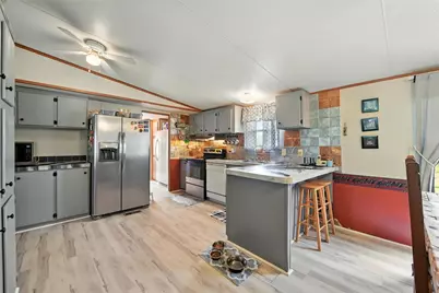 1933 Carter Road, Springtown, TX 76082 - Photo 11